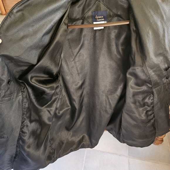 Leather jacket - Picture 6 of 8